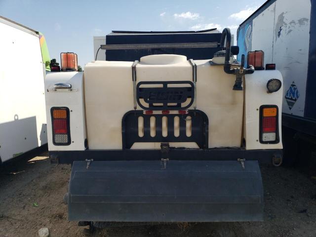 2020 Isuzu NRR