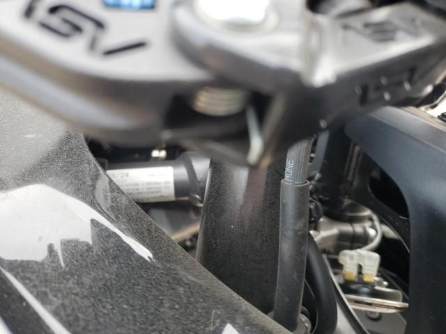 2024 Yamaha YZFR7