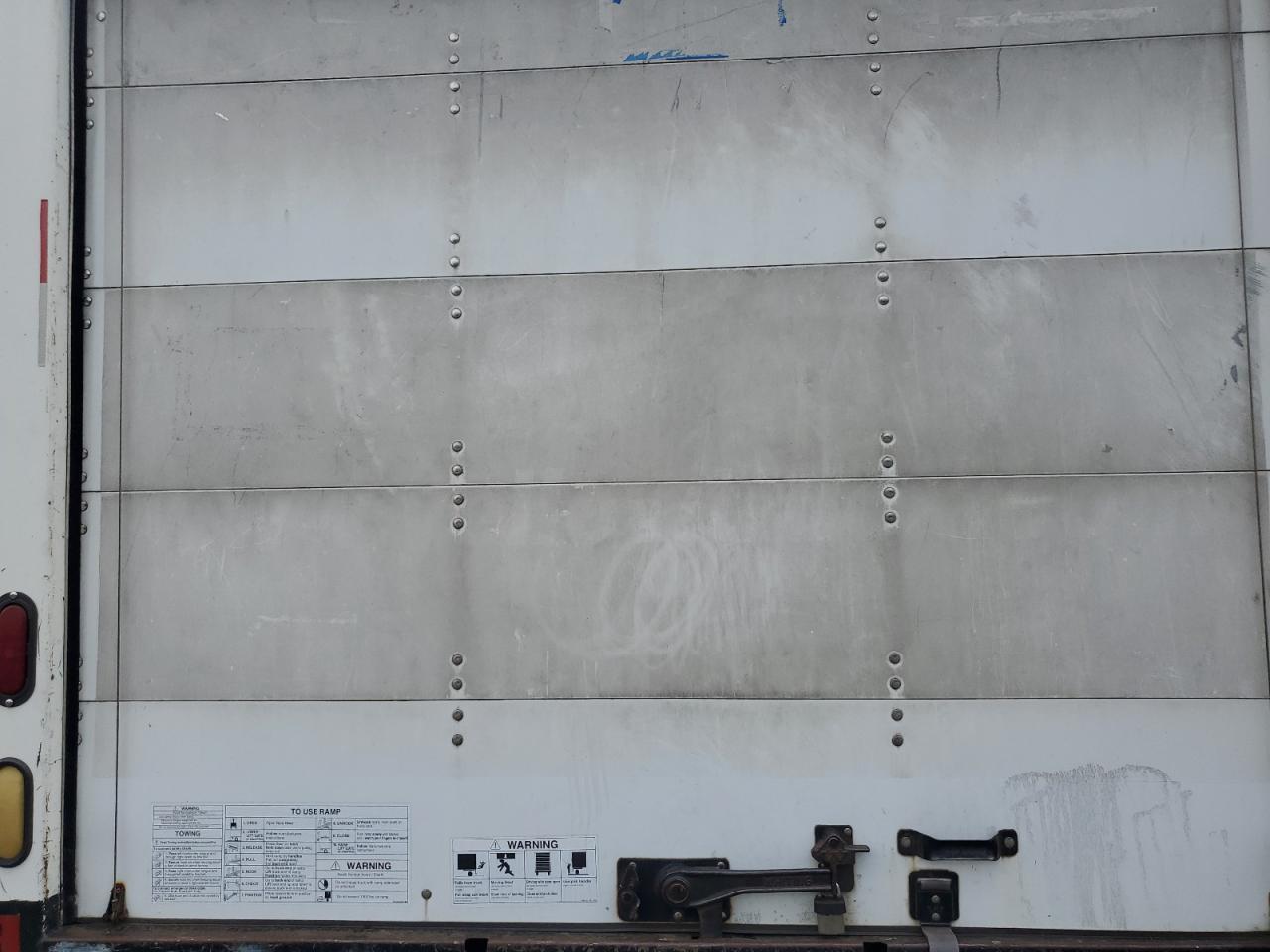 2001 GMC Savana Cutaway G3500