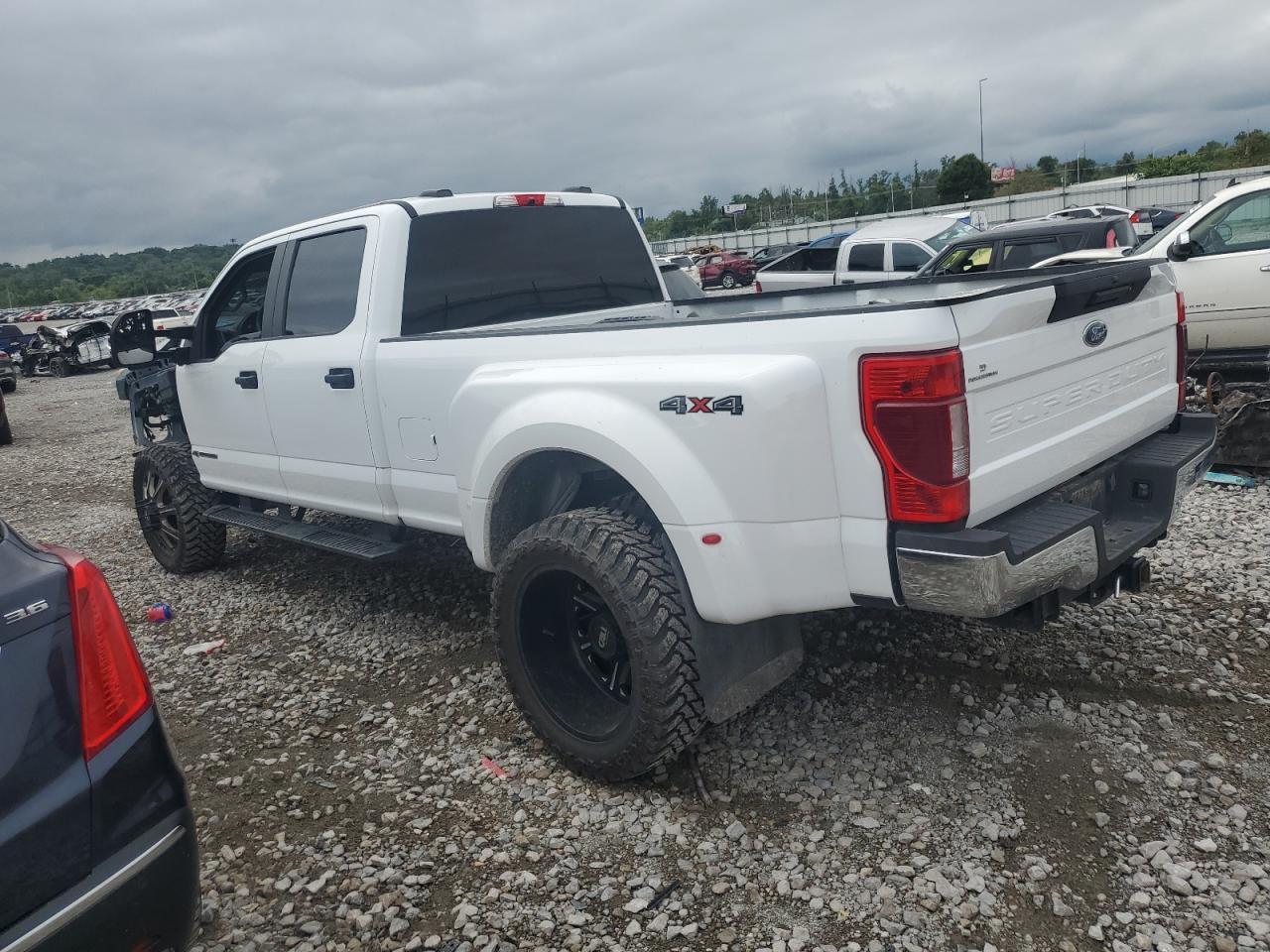 2022 Ford F350 Super