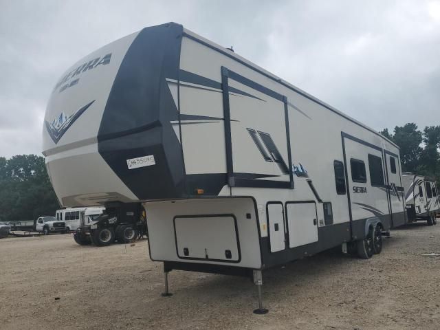 2022 Wildwood 2022 Foresriver 5th Wheel