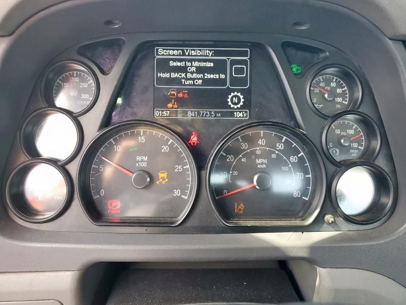 2017 Peterbilt 579 Semi Truck