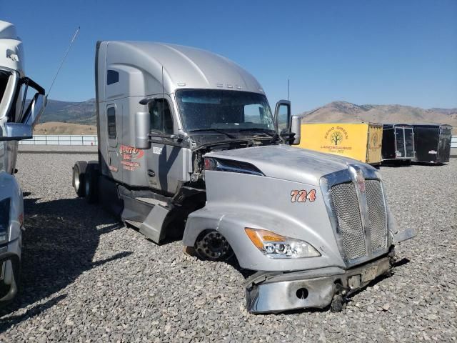 2024 Kenworth T680 Semi Truck