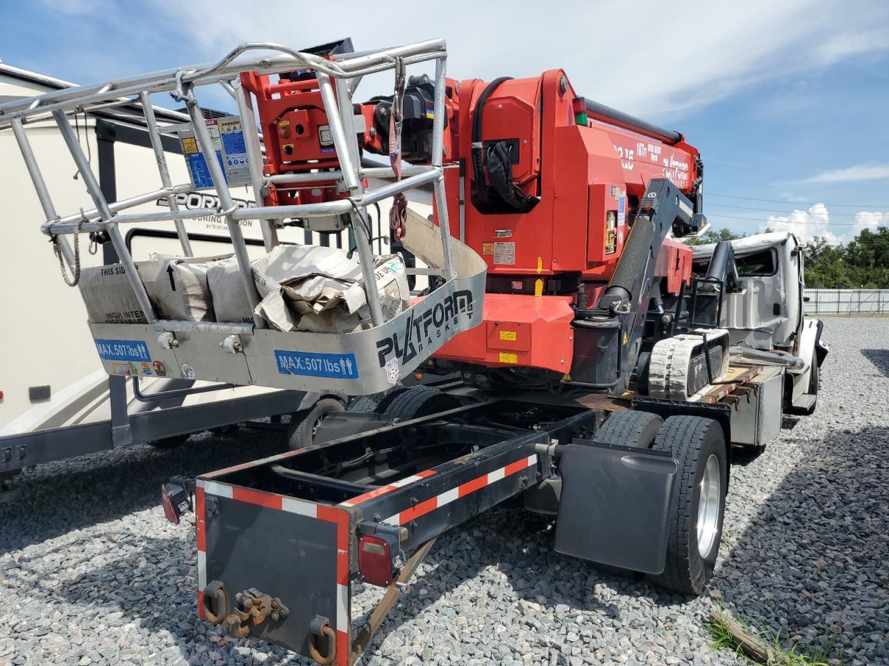 2019 Freigliner 2019 Freightliner Business Class M2 Flatbed Truckw