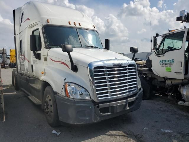2019 Freightliner Cascadia 125 Semi Truck