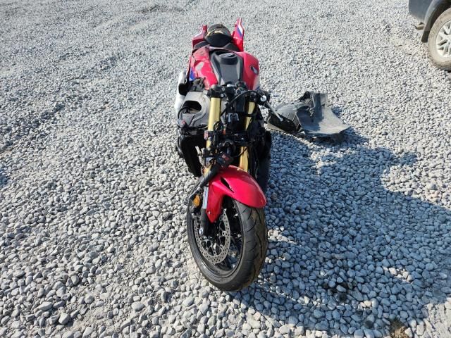 2023 Honda CBR1000 RA