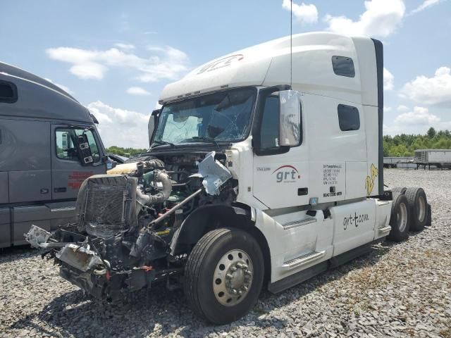 2022 Volvo VN VNL