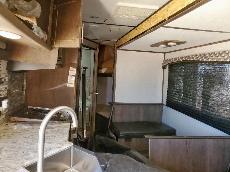2020 Coleman Travel Trailer