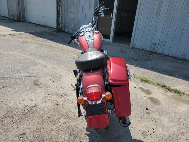 2012 Harley-Davidson FLD Switchback