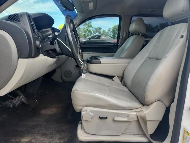 2011 Chevrolet Silverado C1500 LT