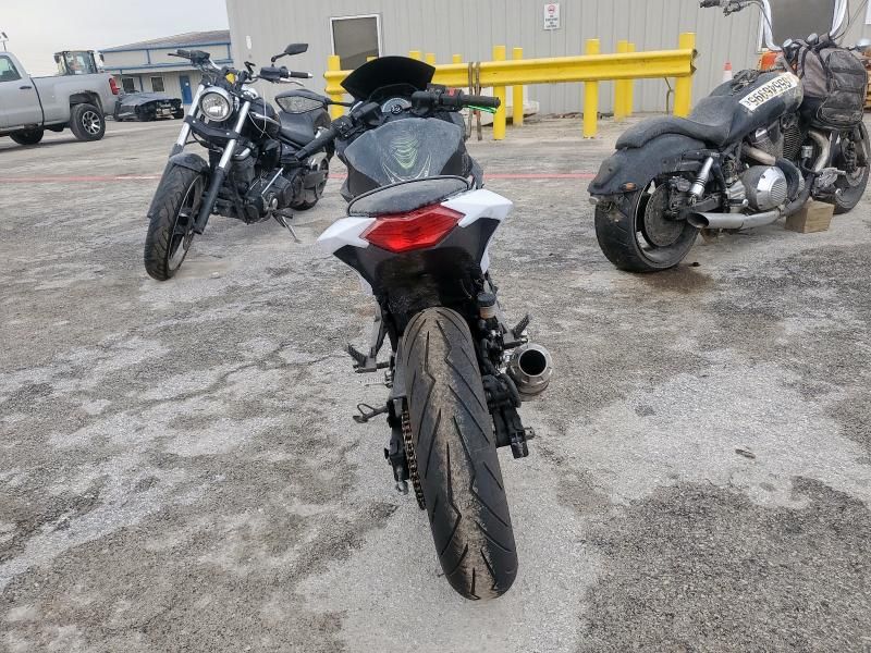 2016 Kawasaki EX300 A