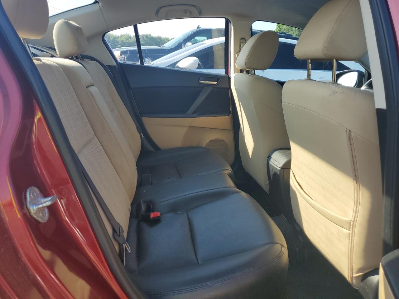 2010 Mazda 3 I