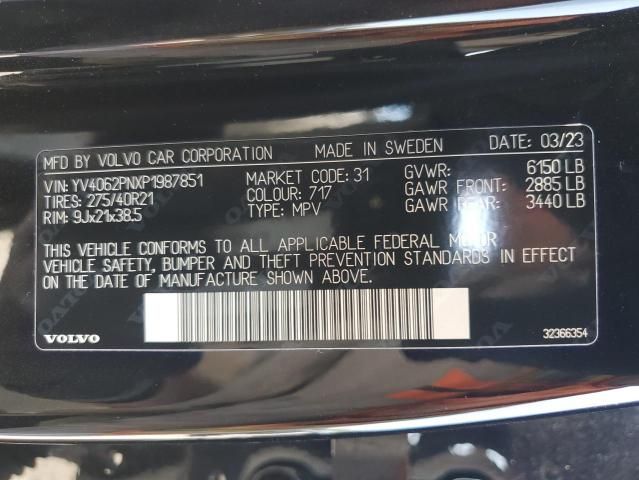 2023 Volvo XC90 Plus