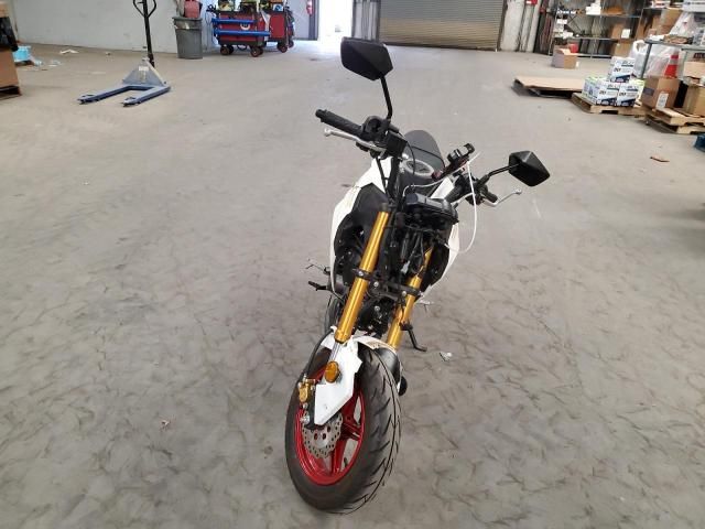 2023 Kawasaki BR125 J