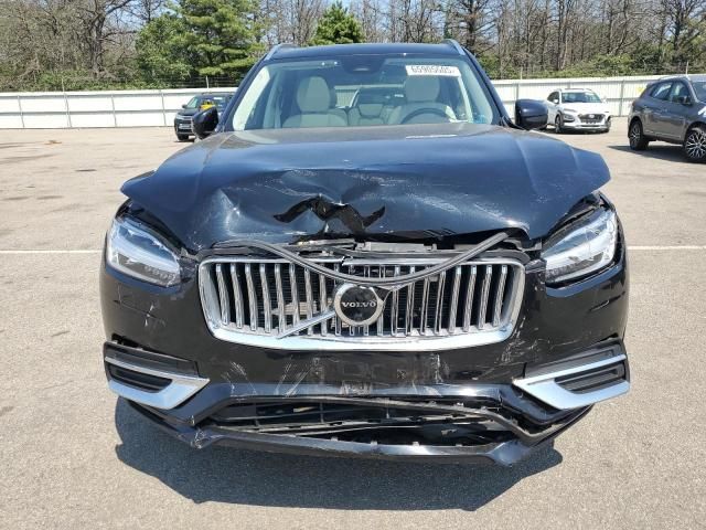 2023 Volvo XC90 Plus