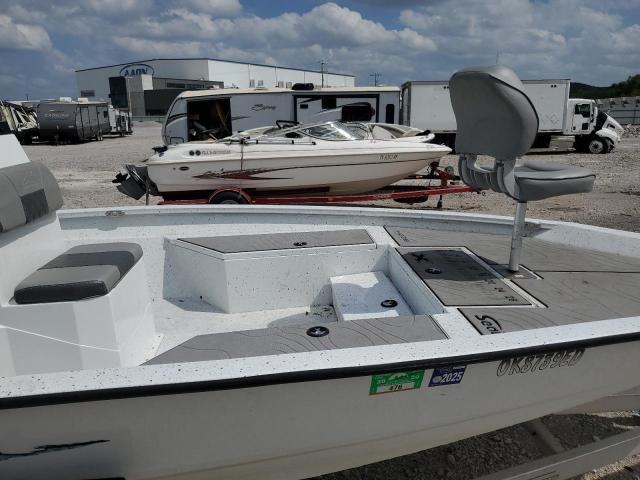 2018 Xpress Boat