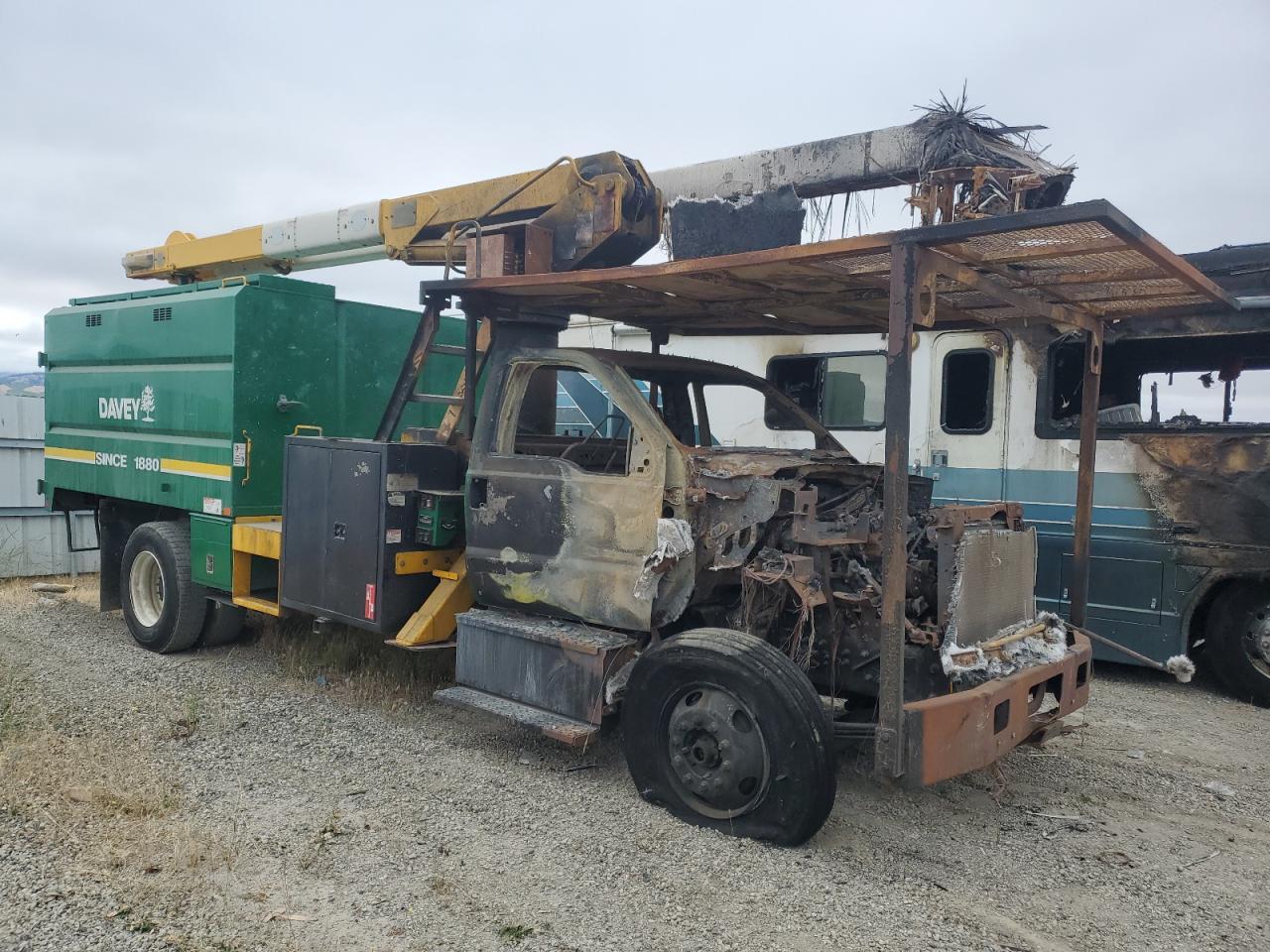 2016 Ford F750 Super Duty Forestry Bucket Truck