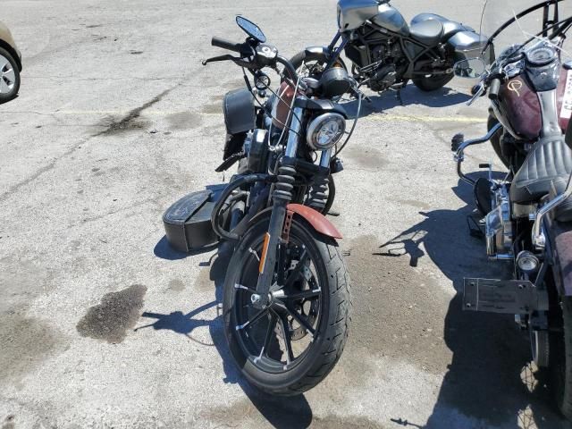 2017 Harley-Davidson XL883 Iron 883
