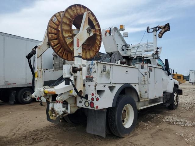 2007 Chevrolet C7500 C7C042