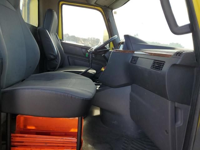 2018 International RH613-Trucks Semi Truck