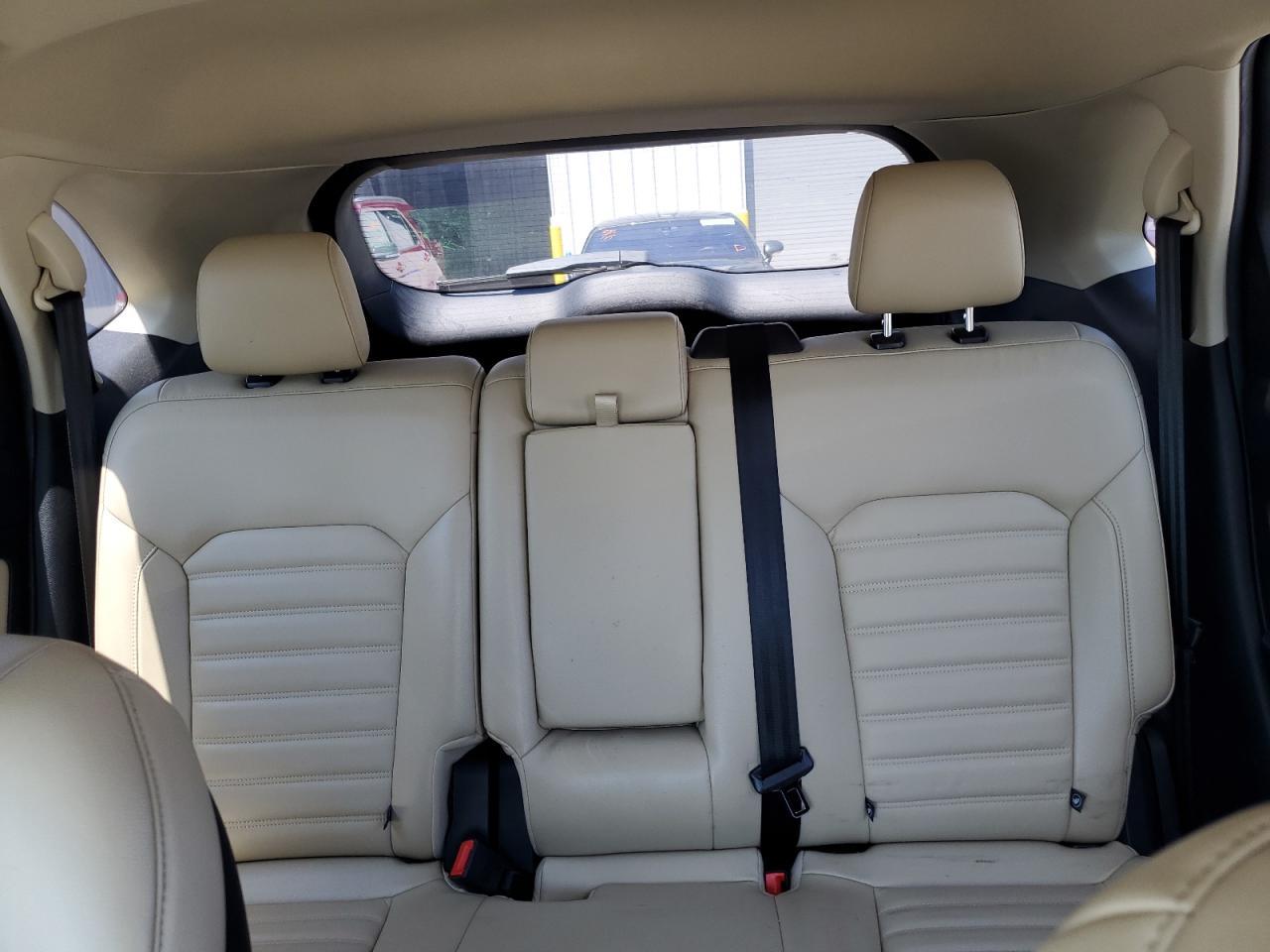 2017 Ford Edge sel