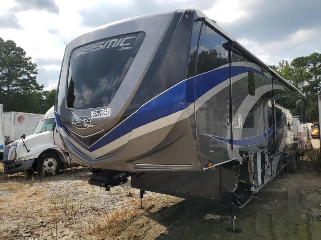 2021 Jayco Seismic