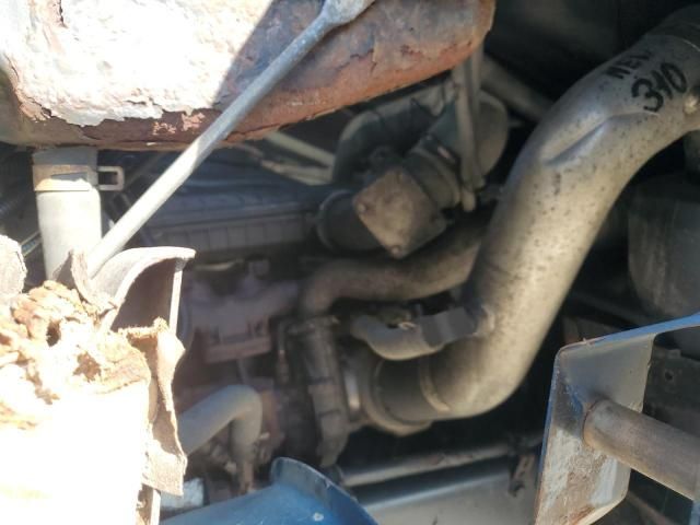 2004 Freightliner Medium Conventional FL70