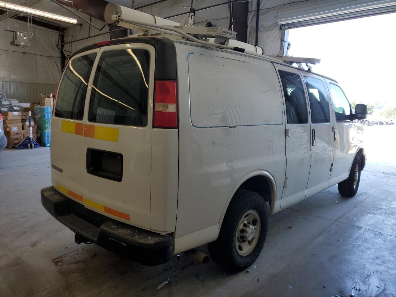 2013 Chevrolet Express G2500