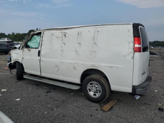2021 Chevrolet Express G2500