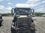2022 Volvo VN VNL