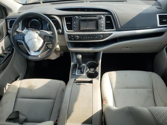 2018 Toyota Highlander le
