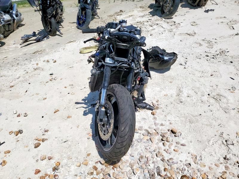 2005 Yamaha YZFR6 L