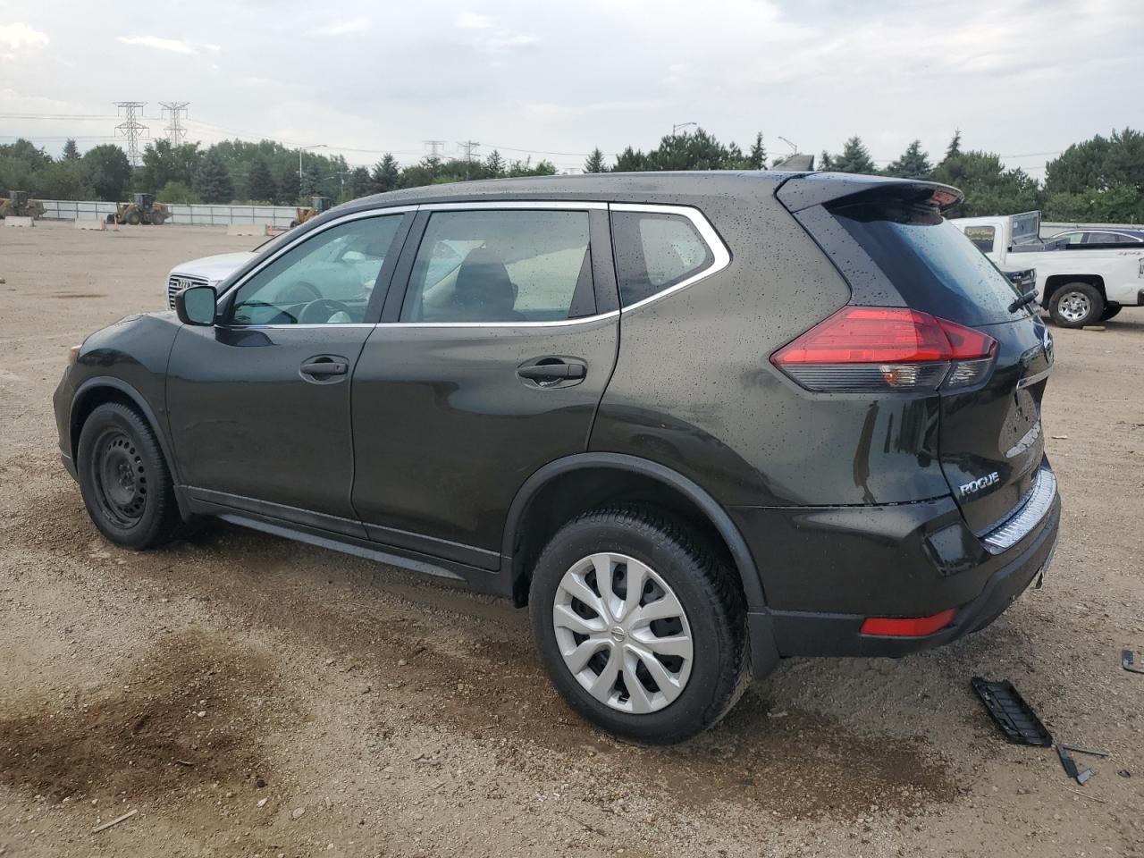 2017 Nissan Rogue sv