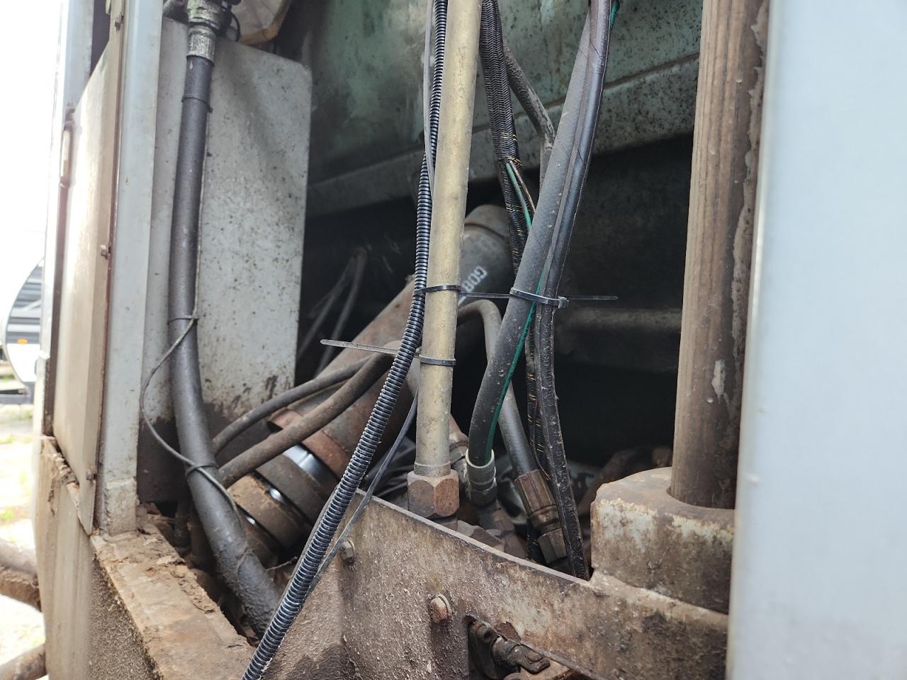 2007 Sterling 8500 Refuse Truck