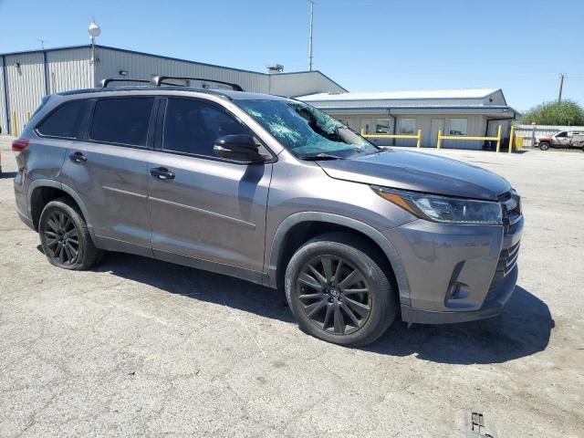 2019 Toyota Highlander SE