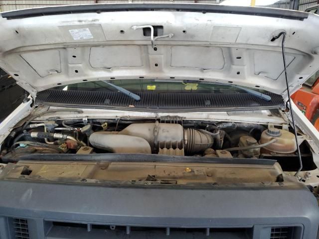 2013 Ford Econoline E250 Van