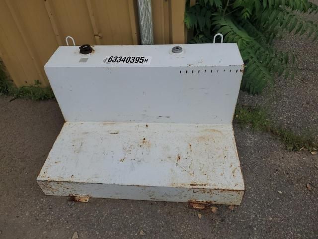 2000 Tank Dieseltank
