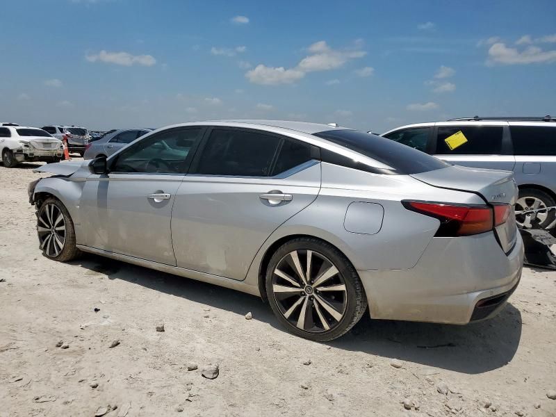 2020 Nissan Altima sr