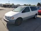 2000 Toyota Sienna ce
