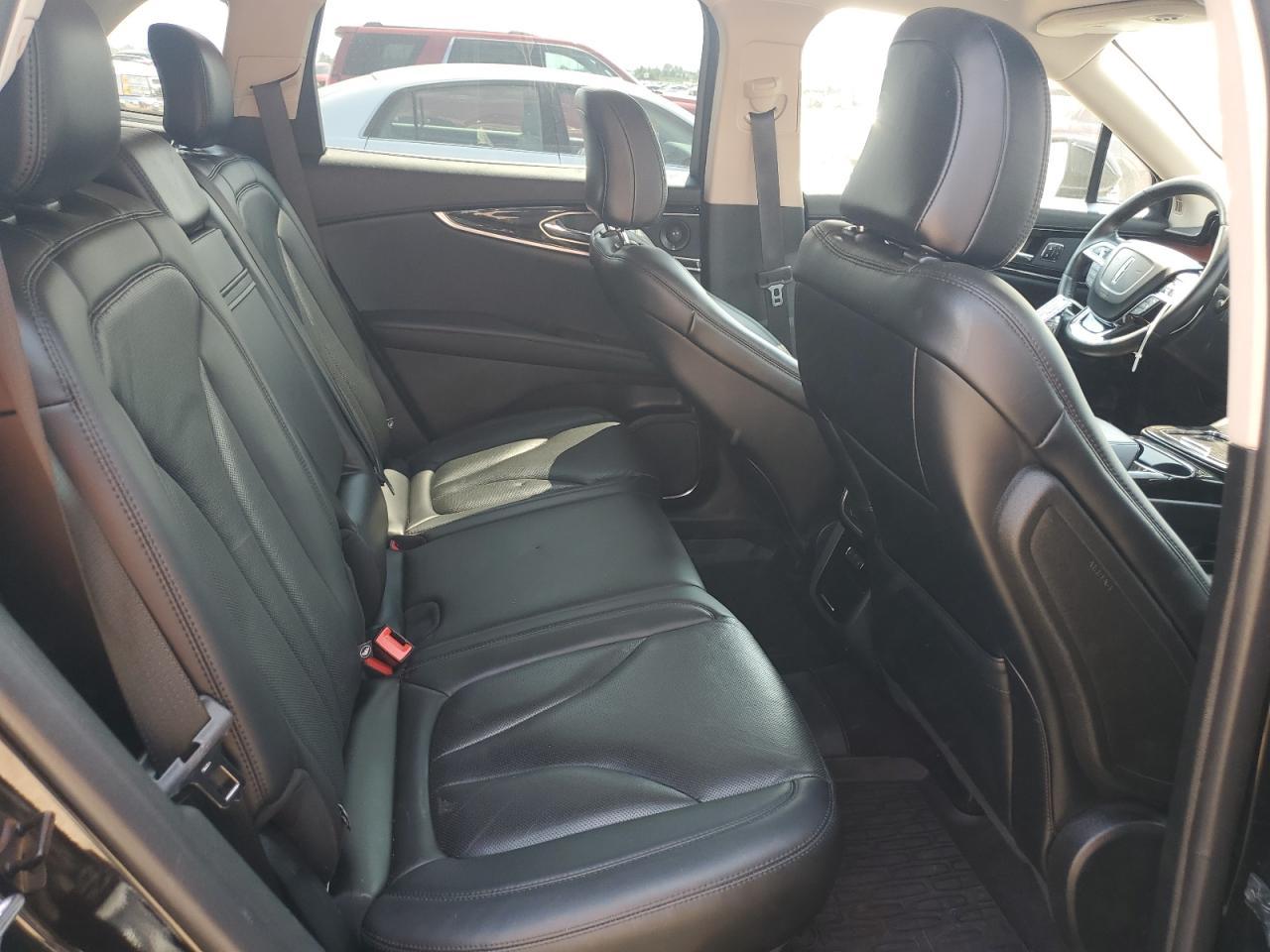 2021 Lincoln Nautilus Reserve