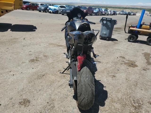 2024 Yamaha YZFR7