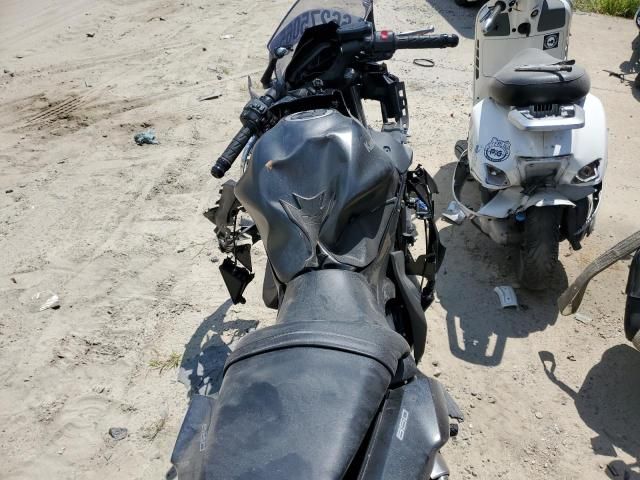 2023 Kawasaki EX650 R