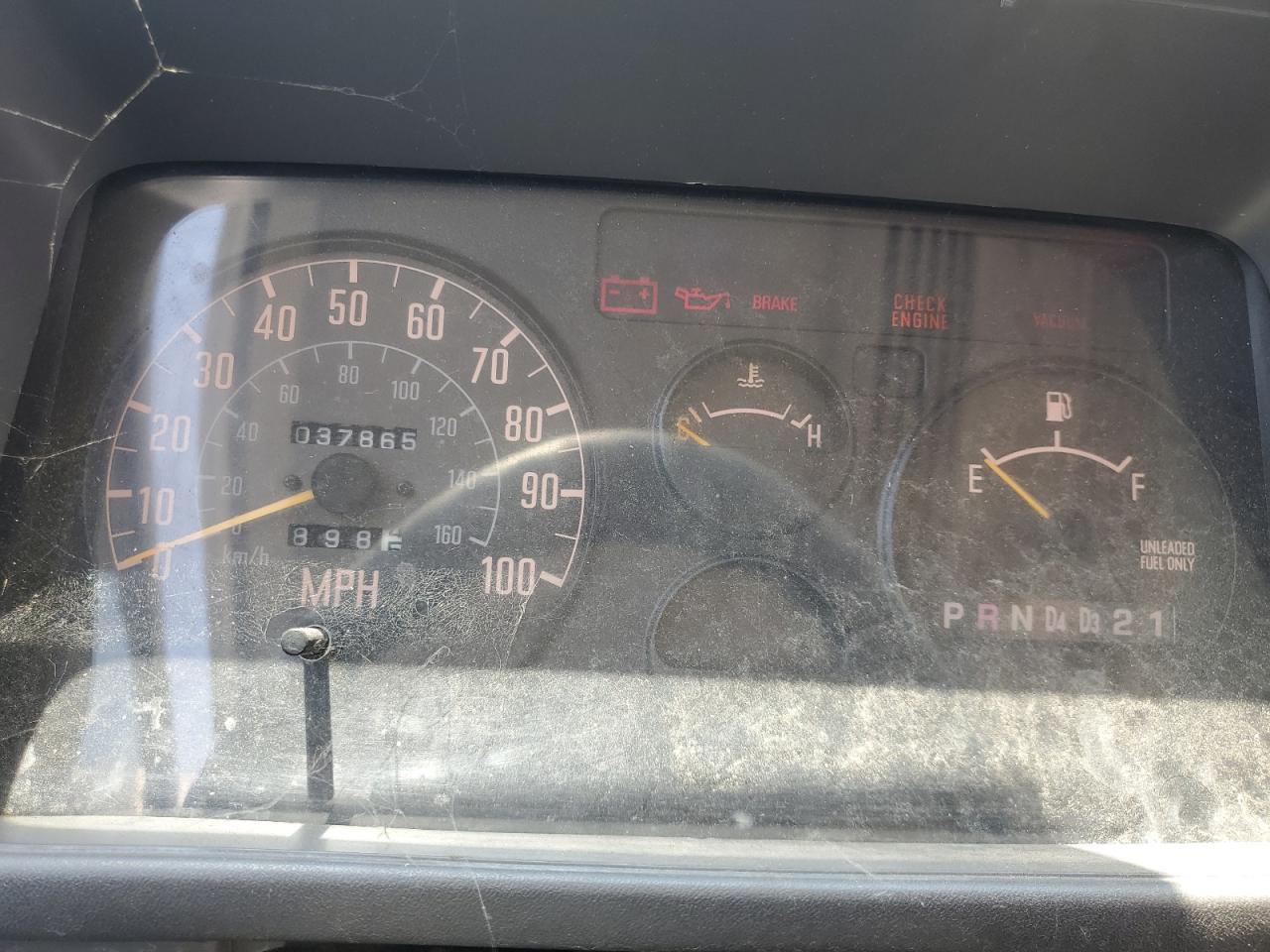 1997 Isuzu NPR