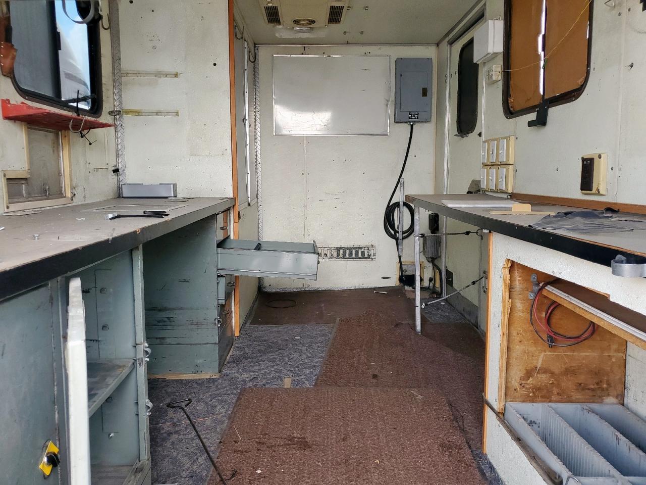 1995 Wellscargo Trailer