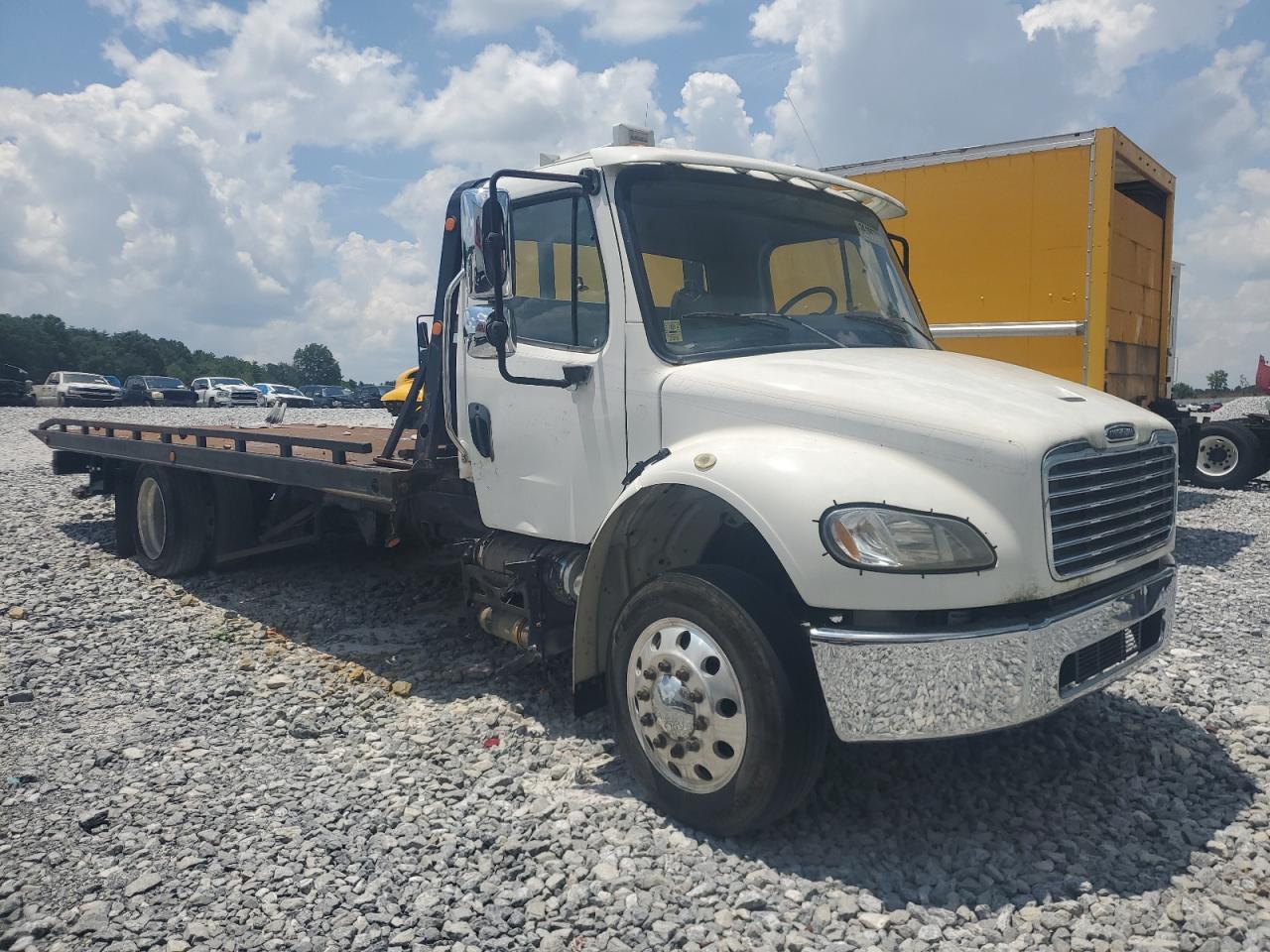 2014 Freightliner M2 106 Medium Duty