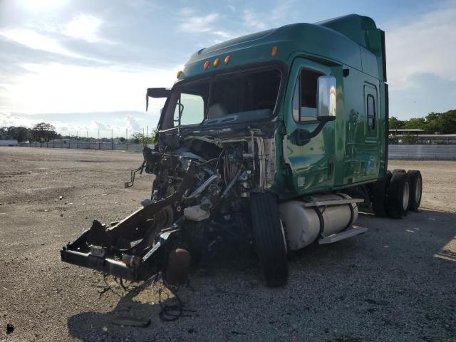 2010 Freightliner Cascadia 125