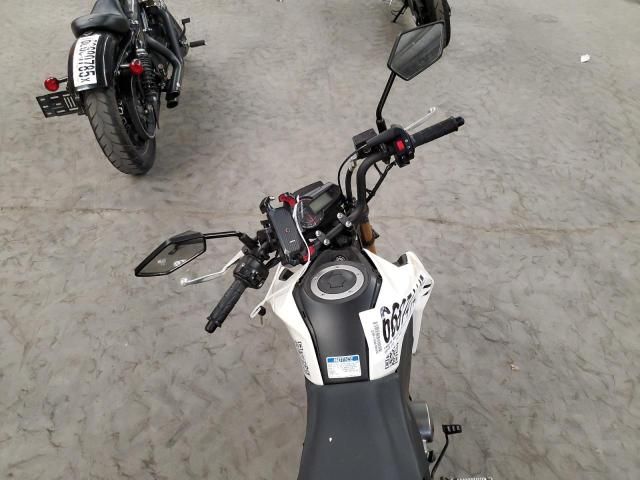 2023 Kawasaki BR125 J