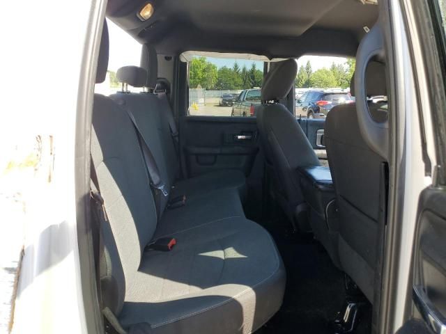 2022 Dodge Ram 1500 Classic slt