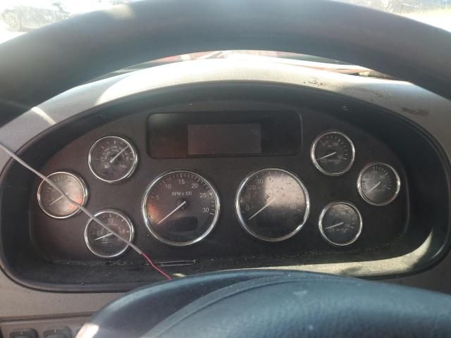 2016 Peterbilt 337