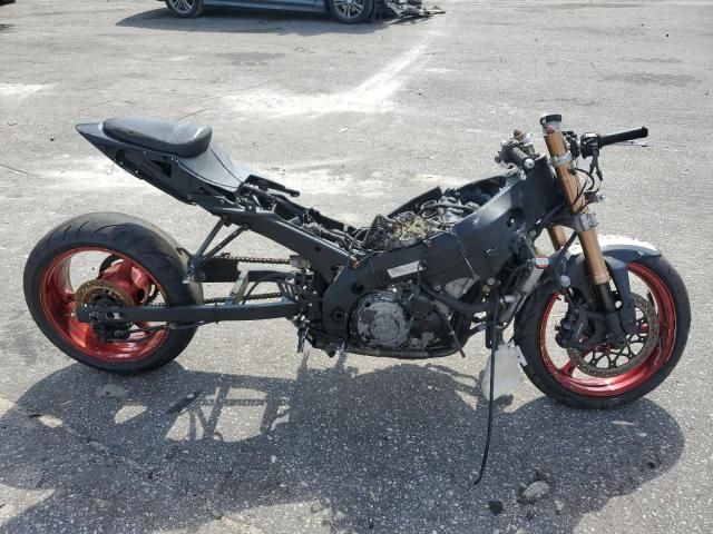 2006 Suzuki GSX-R1000